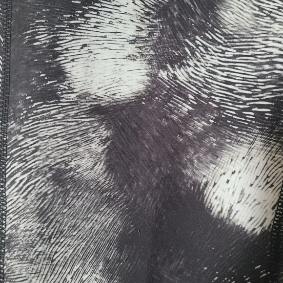 DSG Performance High Rise 7/8 Tight Leggings - Picture 2 of 4